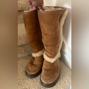 UGG Australia Sunburst 5218 Tall Sheepskin Boots Size W6 Tan